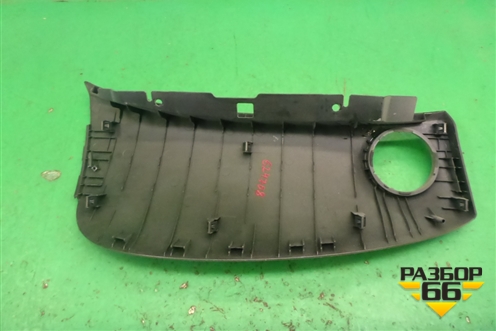 Накладка на торпедо (правая) (96888103) для Chevrolet Cruze c 2009-2015г (Круз)