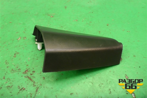 Накладка двери передней правой уголок (96984324) для Chevrolet Cruze c 2009-2015г (Круз)