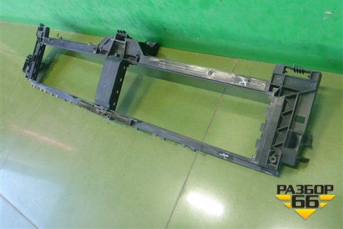 Дефлектор радиатора центральный (A1778850003) для Mercedes Benz CLA C118 с 2019г (ЦЛА)