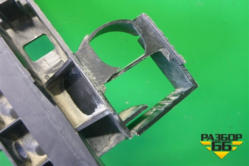 Дефлектор радиатора центральный (A1778850003) для Mercedes Benz CLA C118 с 2019г (ЦЛА)