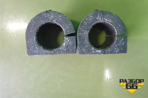 Втулка переднего стабилизатора (комплект) (MN100250) для Mitsubishi Lancer-9  с 2003-2008г (Лансер)