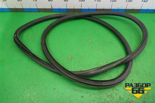 Уплотнитель двери передней правой для Chevrolet Cruze c 2009-2015г (Круз)