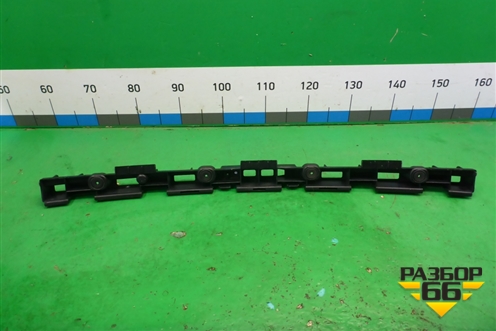 Кронштейн заднего бампера центральный (седан) (94833091) для Chevrolet Cruze c 2009-2015г (Круз)