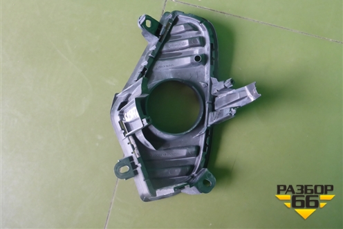 Накладка ПТФ левая (5212842190) для Toyota Rav-4 с 2018г (Рав 4)