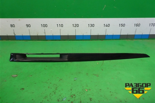 Накладка на торпедо (центральная) (BP4K55256) для Mazda Mazda 3 (BK) с 2003-2009г 