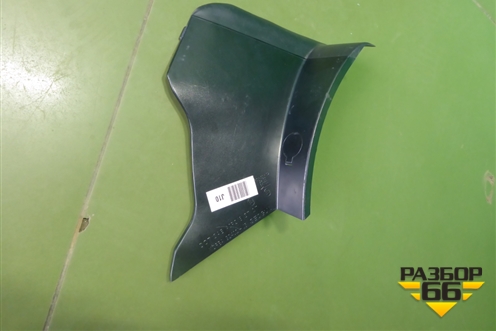 Накладка заднего фонаря левого (наружнего) (9825813780) для Kia Stinger с 2017г (Стингер)