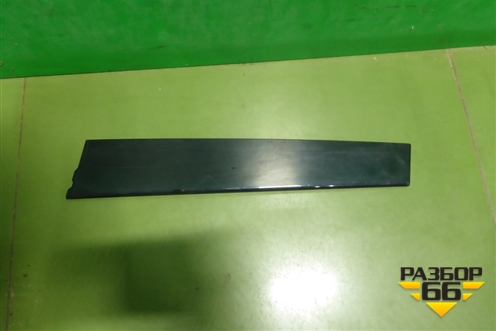 Накладка двери передней правой (на рамку) (75755RH740) для Lexus RX 350 c 2015г (РХ)