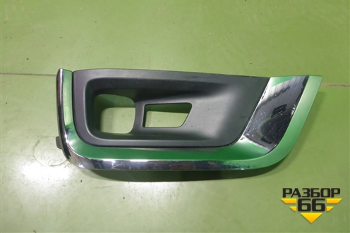 Накладка ПТФ правая (5212760280) ( 5203060220) для Toyota Land Cruiser (300) с 2021г (Ленд Крузер)