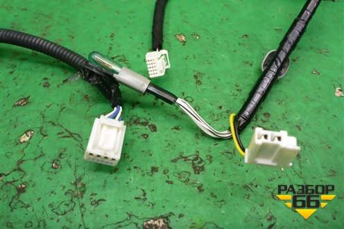 Проводка двери задней левой (8215460380) для Toyota Land Cruiser Prado(150) с 2009г (Ленд Крузер Прадо)