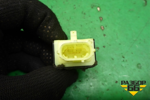 Датчик AIR BAG (8983175020) для Toyota Land Cruiser Prado(150) с 2009г (Ленд Крузер Прадо)