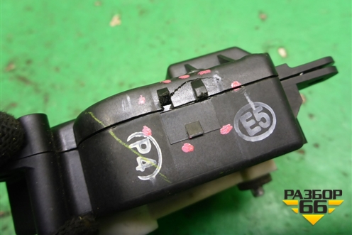 Моторчик заслонки отопителя (AE0638002640PLS) для Toyota Land Cruiser Prado(150) с 2009г (Ленд Крузер Прадо)