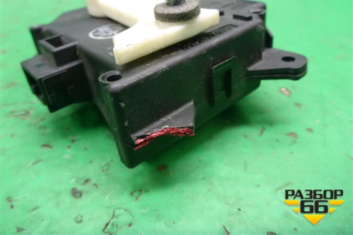 Моторчик заслонки отопителя (AE0638002640PLS) для Toyota Land Cruiser Prado(150) с 2009г (Ленд Крузер Прадо)