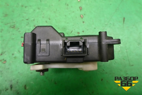 Моторчик заслонки отопителя (AE0638002640PLS) для Toyota Land Cruiser Prado(150) с 2009г (Ленд Крузер Прадо)