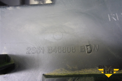 Держатель задней полки правый (3х дверный кузов) (2S51B46808BEW) для Ford Fiesta с 2001-2008г (Фиеста 5)