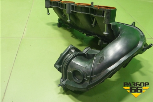 Коллектор впускной (1.6л M274) (A2740900037) для Mercedes Benz C-Klass W205 с 2014г (Ц)