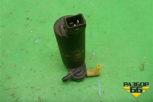 Насос омывателя (2S6T17K624BA) для Ford Fiesta с 2001-2008г (Фиеста 5)