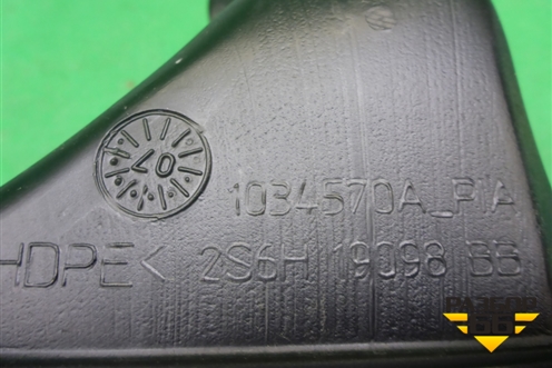 Воздуховод отопителя (2S6H19098BB) для Ford Fiesta с 2001-2008г (Фиеста 5)