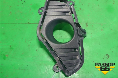 Накладка ПТФ левая (5212842190) для Toyota Rav-4 с 2018г (Рав 4)