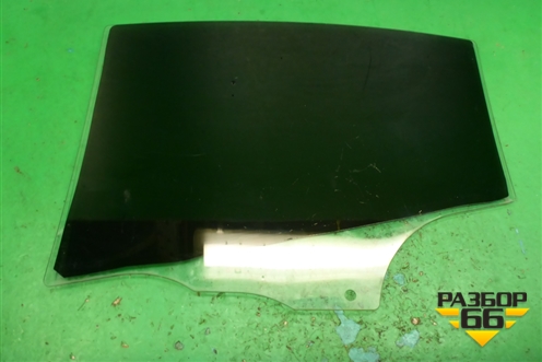 Стекло двери задней правой (седан) для Mazda Mazda 3 (BK) с 2003-2009г 