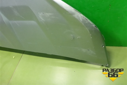 Накладка переднего бампера (4M0807733D) для Audi Q7 c 2015г (Ку 7)