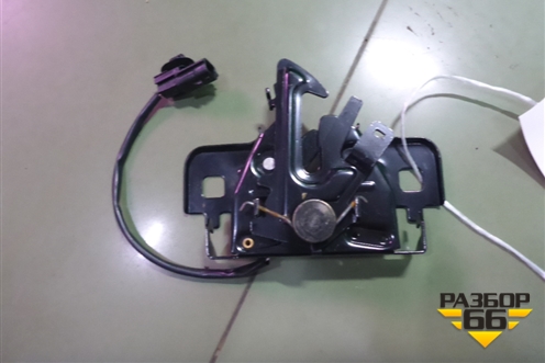 Замок капота (после 2021 новый) для VAZ Largus/Ларгус с 2012-2024г