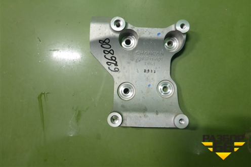 Кронштейн компрессора кондиционера (8103211A01) для Changan UNI-K с 2020г (Юни К)