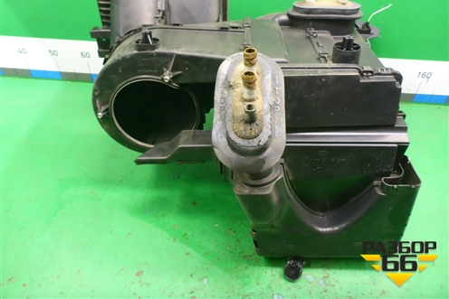 Корпус отопителя (XS4H18592AE) для Ford Focus 1 с 1998-2004г (Фокус)