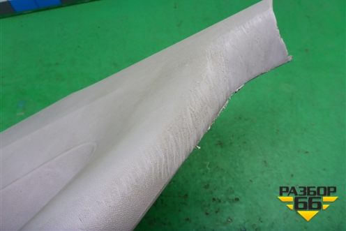 Обшивка стойки задняя верхняя левая (98ABF31011AMW) для Ford Focus 1 с 1998-2004г (Фокус)