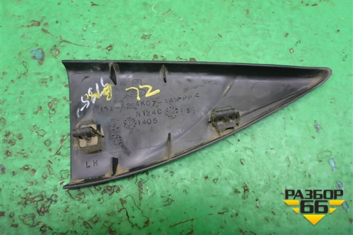 Накладка двери задней левой уголок для Ford Focus 1 с 1998-2004г (Фокус)