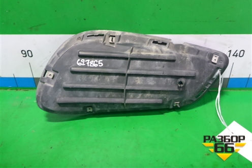 Решетка в передний бампер левая (после 2013г AMG) (A2128852723) для Mercedes Benz E-Klass W212 с 2009-2016г (Е)