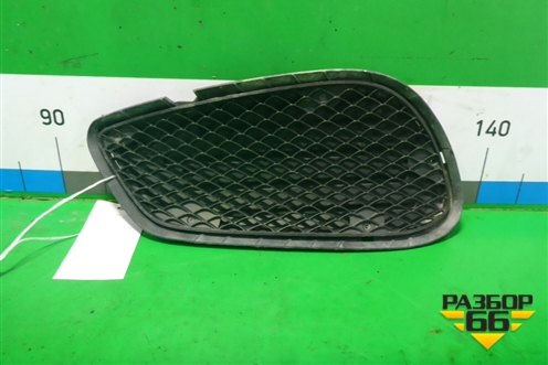 Решетка в передний бампер левая (после 2013г AMG) (A2128852723) для Mercedes Benz E-Klass W212 с 2009-2016г (Е)