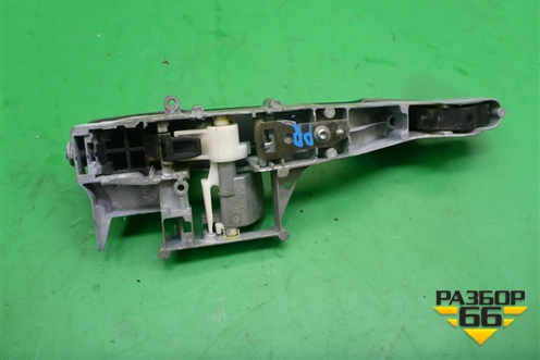 Ручка наружная двери передней правой для Peugeot 408 с 2012г