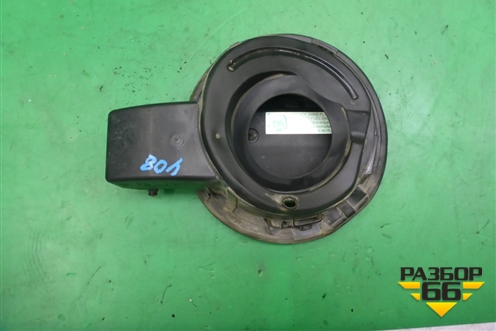 Лючок бензобака (9802640080) для Peugeot 408 с 2012г