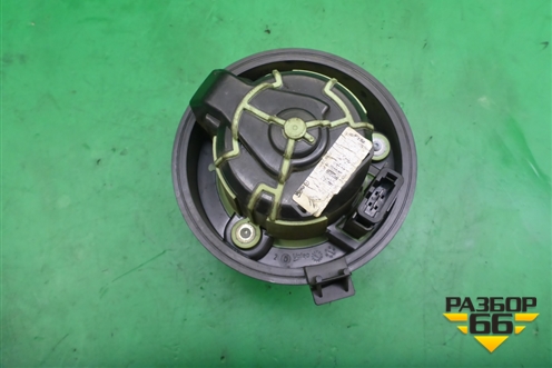 Моторчик отопителя для Peugeot 408 с 2012г