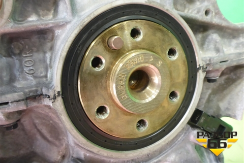 Блок двигателя (1.6л EP6 АКПП) для Peugeot 408 с 2012г