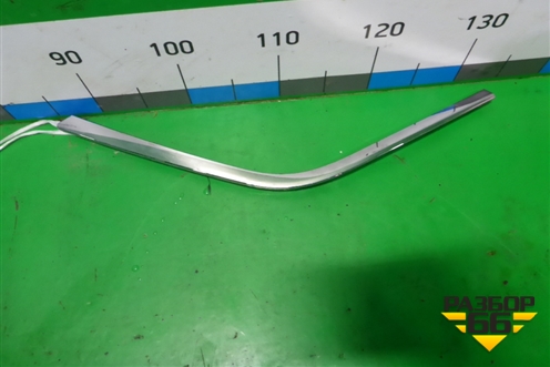 Накладка на решетку радиатора (левая после 2022г) (5509205XKQ11A) для Haval F7 с 2019г (Ф7)