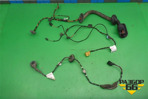 Проводка двери задней правой (7L6971693P) для Volkswagen Touareg c 2002-2010г (Туарег)