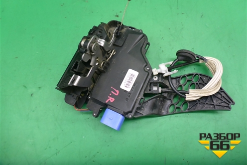 Замок двери передней правой (3D1837016AC) для Volkswagen Touareg c 2002-2010г (Туарег)