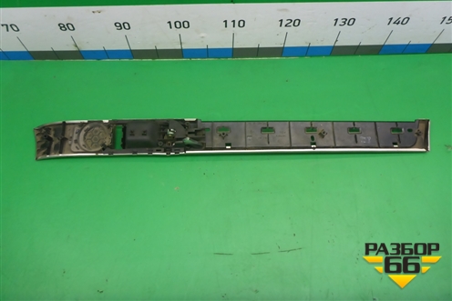 Ручка внутренняя двери передней левой (7L6867439) для Volkswagen Touareg c 2002-2010г (Туарег)