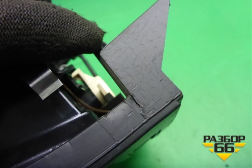 Дефлектор воздушный центральный для Volkswagen Touareg c 2002-2010г (Туарег)