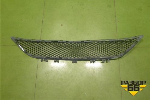 Решетка в передний бампер центральная (после 2013г AMG) (A2128850124) для Mercedes Benz E-Klass W212 с 2009-2016г (Е)