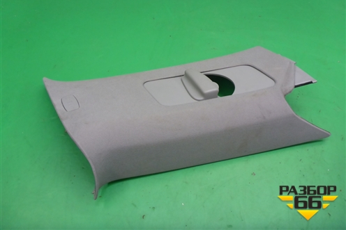 Обшивка стойки задняя верхняя левая (передняя часть) (7L6867241) для Volkswagen Touareg c 2002-2010г (Туарег)