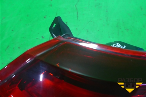 Фонарь задний наружный правый (Led) (8155107111) для Toyota Avalon с 2018г (Авалон)