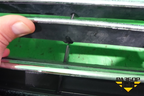 Решетка радиатора (после 2015г) (F1EB8200C) для Ford Focus 3 с 2011г (Фокус)