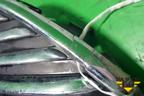 Решетка радиатора (после 2015г) (F1EB8200C) для Ford Focus 3 с 2011г (Фокус)