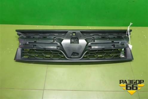 Решетка радиатора (после 2015г) (623103564R) для Renault Duster I с 2010-2021г (Дастер)