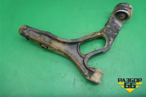 Рычаг передний правый нижний (7L0407154C) для Volkswagen Touareg c 2002-2010г (Туарег)