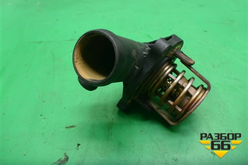 Термостат (3.0л CAS) (059121111) для Volkswagen Touareg c 2002-2010г (Туарег)