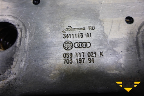 Радиатор масляный (059117021K) для Volkswagen Touareg c 2002-2010г (Туарег)