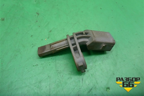 Датчик ABS передний левый (7L0927807B) для Volkswagen Touareg c 2002-2010г (Туарег)